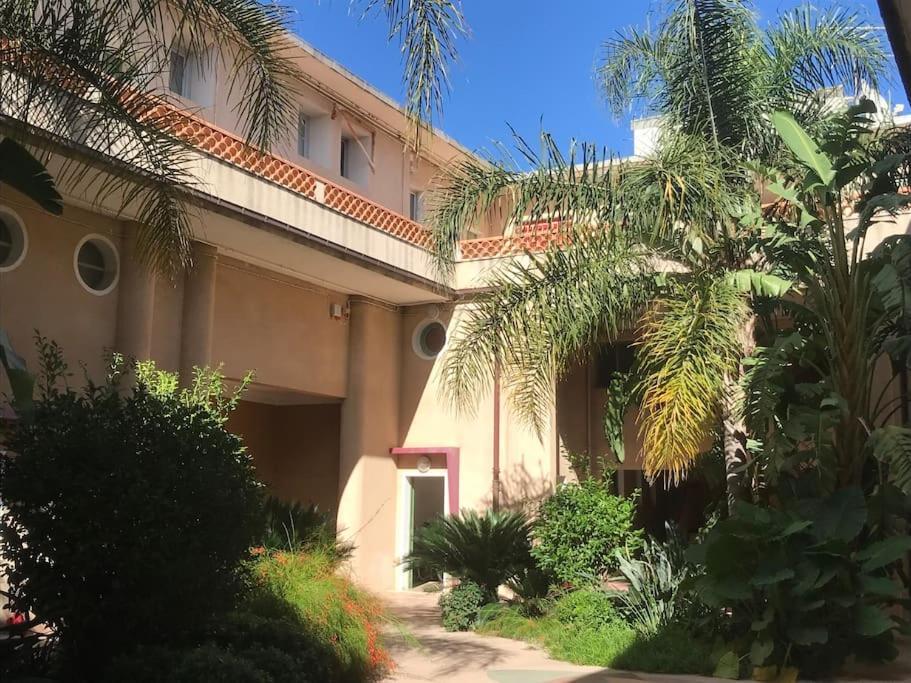 Superbe Duplex En Bord De Mer La Ciotat Luaran gambar