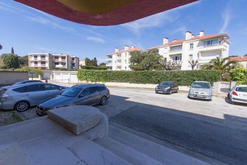 Superbe Duplex En Bord De Mer La Ciotat Luaran gambar