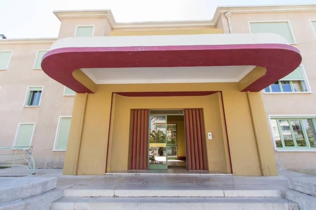 Superbe Duplex En Bord De Mer La Ciotat Luaran gambar